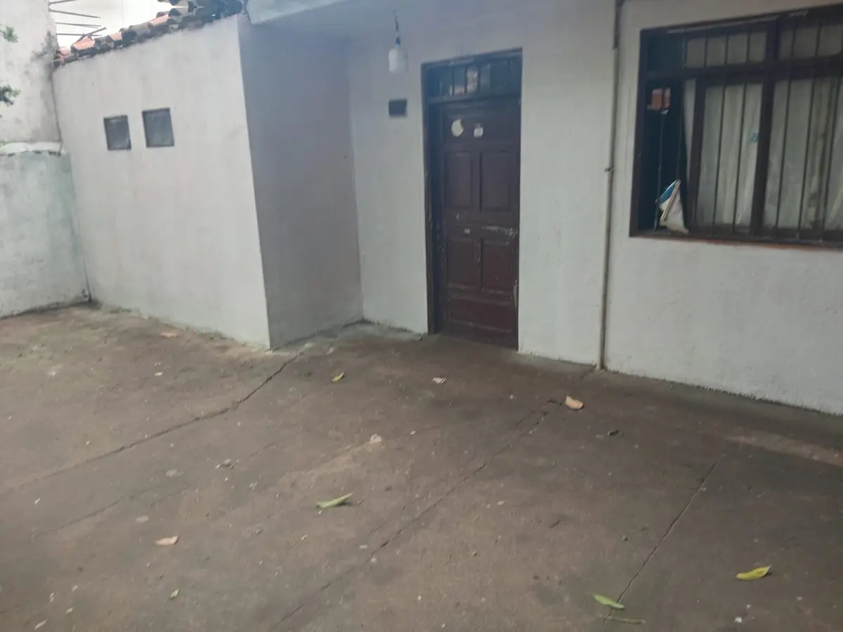 Foto 3 de Casa A Precio De Terreno Mutualista