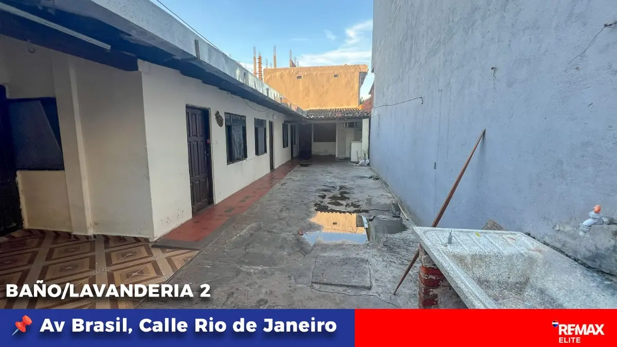 Foto 3 de Av.. Brasil, Casa Para Deposito En Alquile