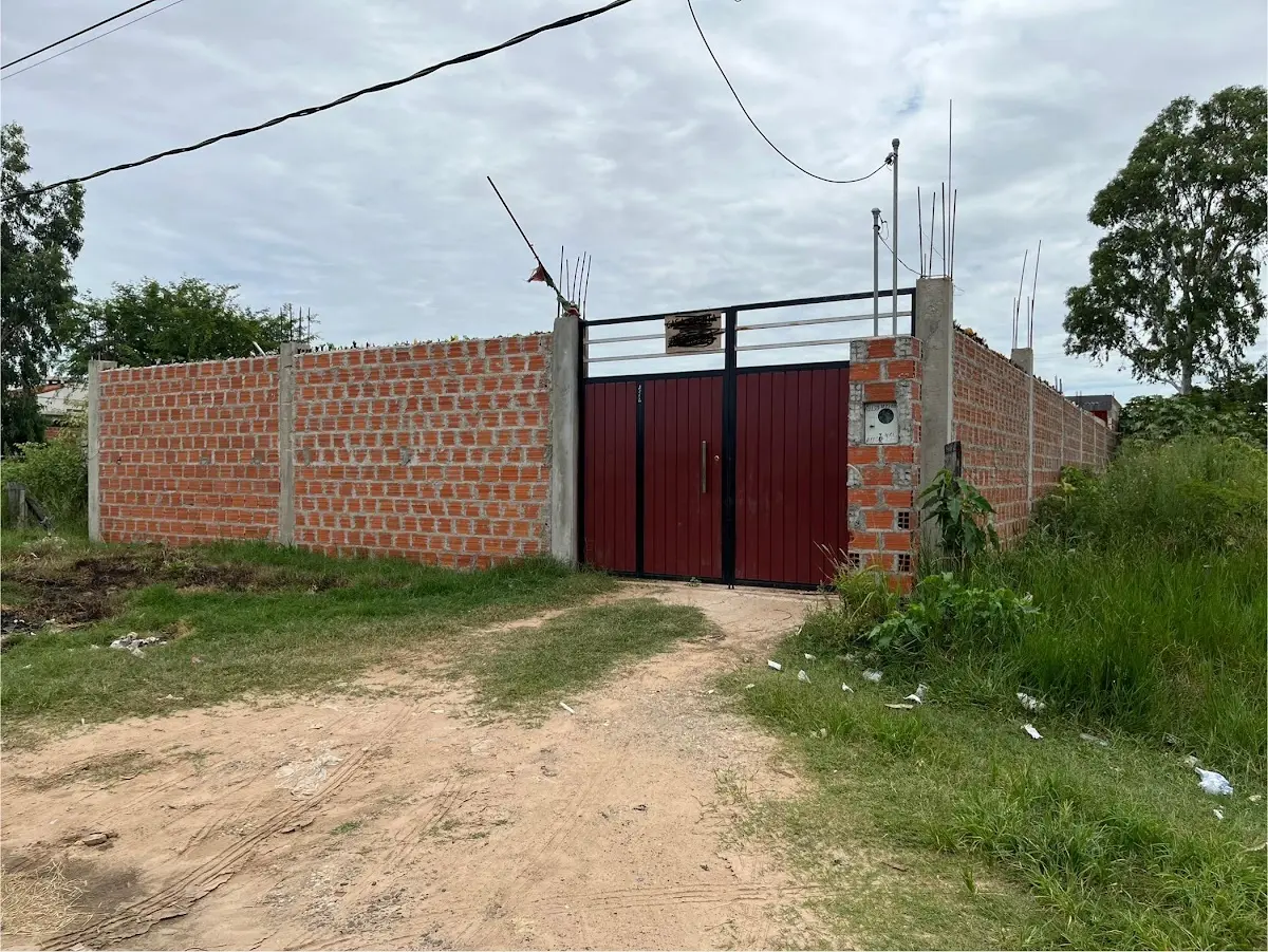 Zona Sur Urbanizacion 24 De Junio O Barrio Policial