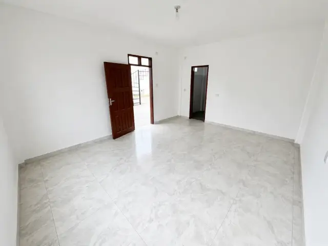 Av.. Paurito 110k