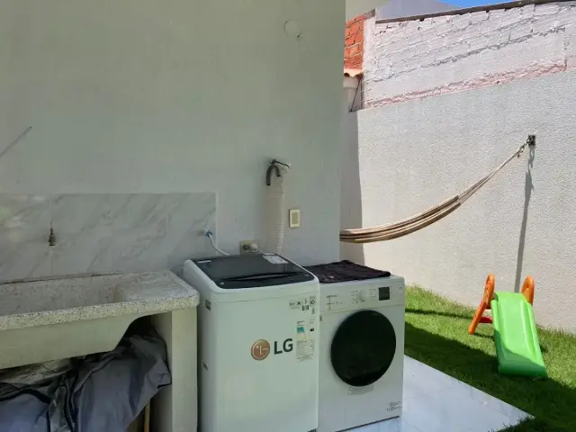 Casa Av. Alemana 8vo Anillo