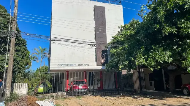 Dpto Amoblado 2 Dorm En Suite - Cond. Golden